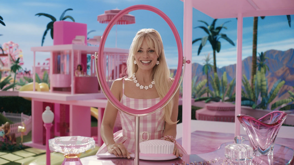 https://latinamedia.co/wp-content/uploads/2023/07/BarbieHeader.png