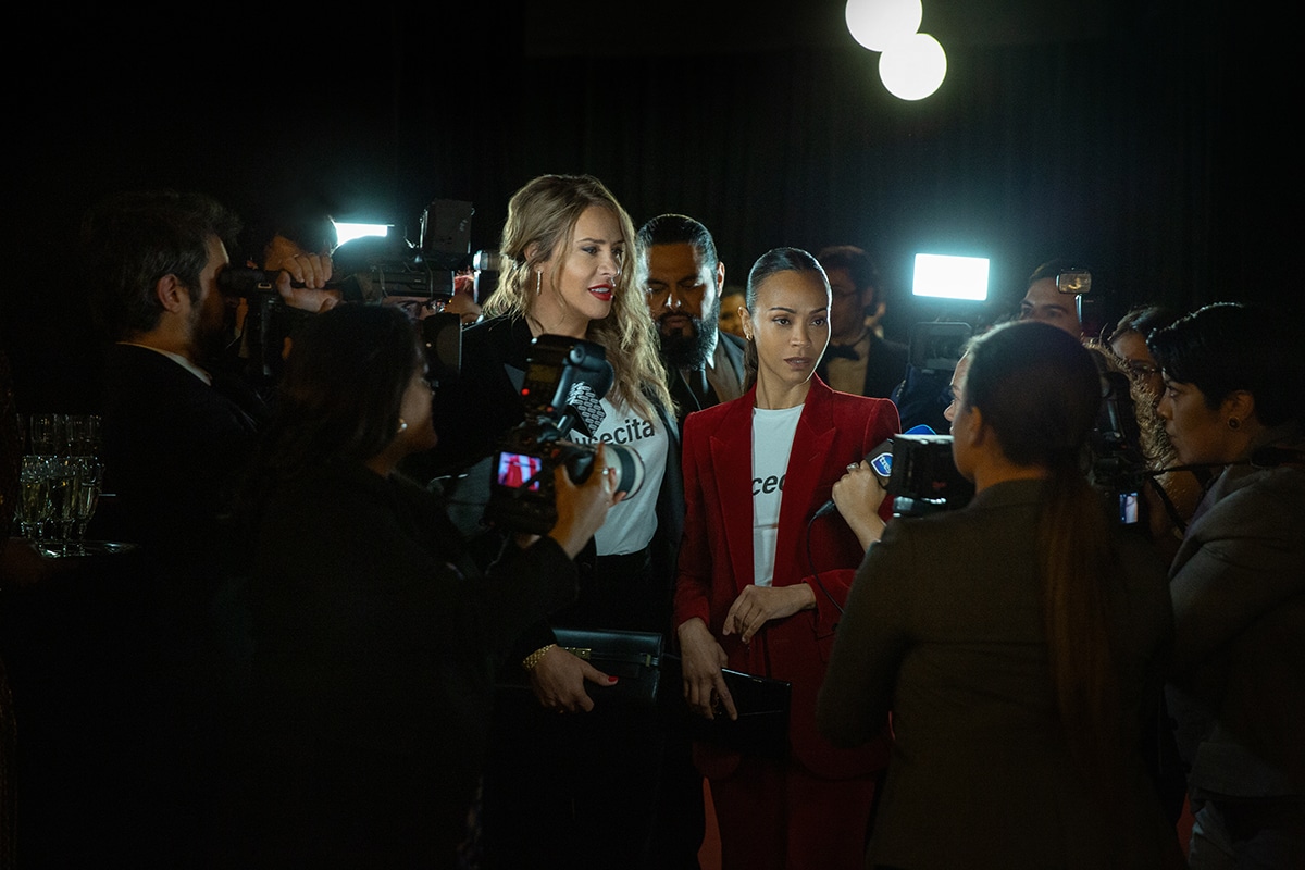 Emilia Pérez. (Featured L-R) Karla Sofía Gascón as Emilia Pérez and Zoe Saldaña as Rita Moro Castro in Emilia Pérez. Cr. PAGE 114 - WHY NOT PRODUCTIONS - PATHÉ FILMS - FRANCE 2 CINÉMA.